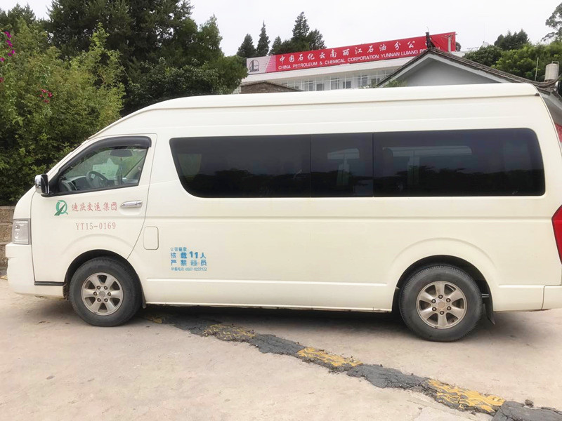 11-Seat Tourist Van of Yunnan Exploration