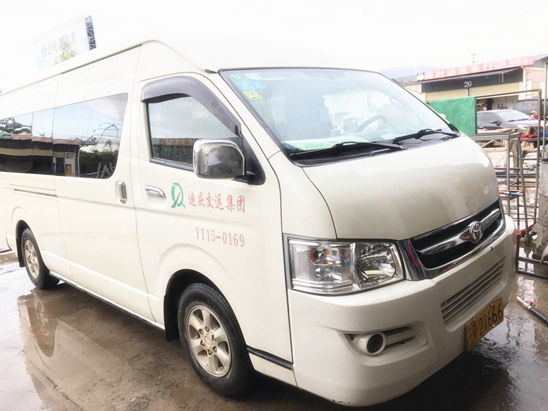 11-Seat Tourist Van of Yunnan Exploration