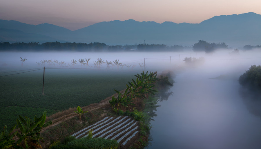 Dayingjiang River in Yingjiang County, Dehong