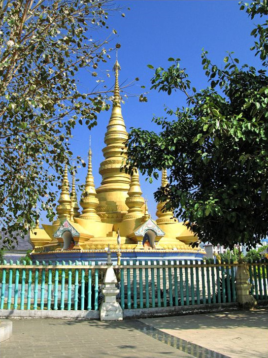 Menglian Golden Pagoda, Puer