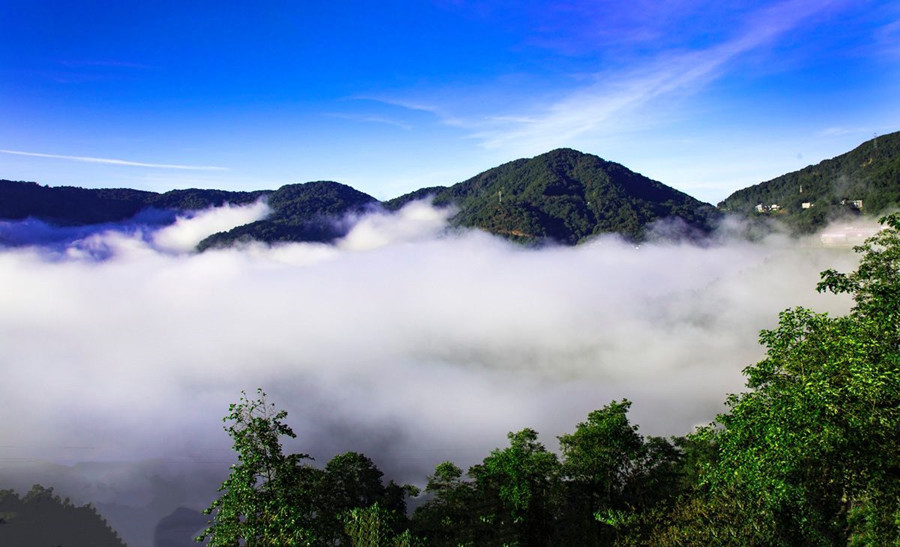 Wuliangshan Mountain in Jingdong County, Puer