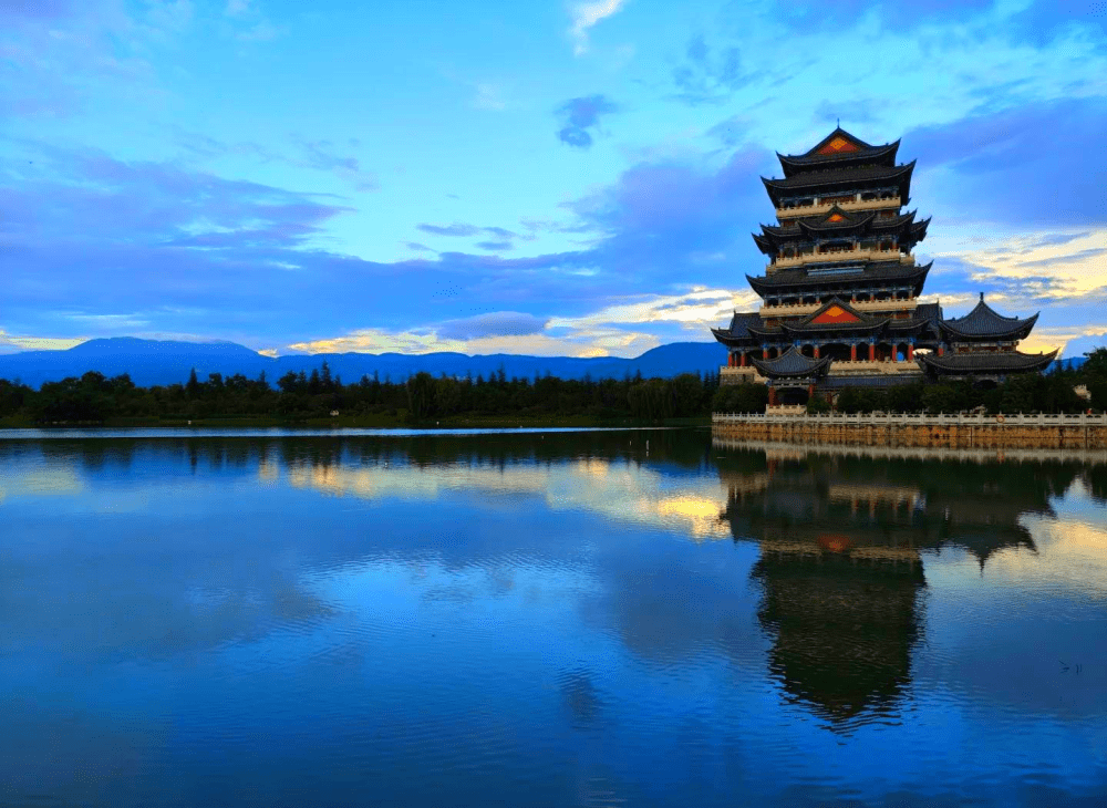 Qinghuahai Lake National Wetland Park in Baoshan