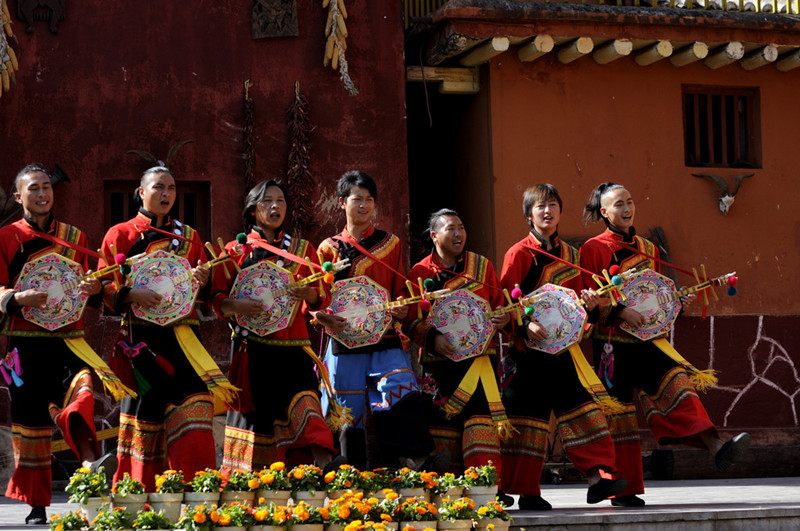 1 Day Kunming City Highlights Tour with Yunnan Ethnic Villages and Western Hills