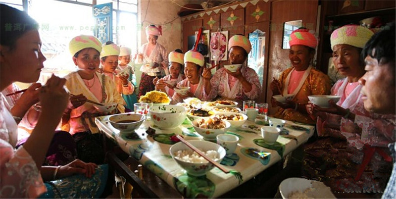 Peacock Feast of Dai Ethnic Group in Xishuangbanna 
