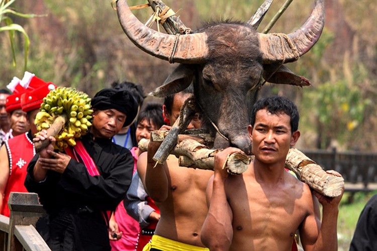Wooden Drum Festival of Wa Ethnic Minority