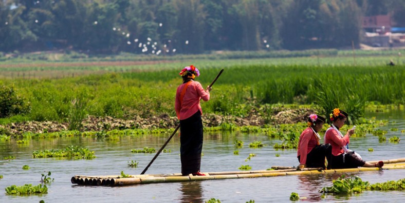 XiangEhu Lake in Yingjiang County, Dehong