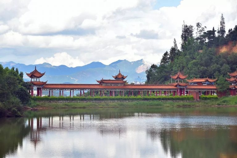 Dalongkou National Forest Park in Yimen County, Yuxi