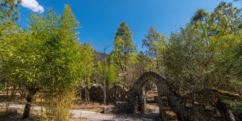 Lieyinggu Valley (Falcon Valley) Scenic Area in Yulong County, Lijiang