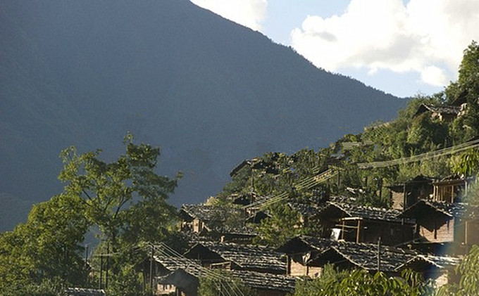 Tongle Dacun Village of Yezhi Town in Weixi County, Diqing