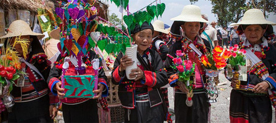 Zuobai Festival of Deang Ethnic Minority