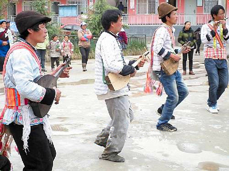 Waqiqi Dance of Lisu Ethnic Minority