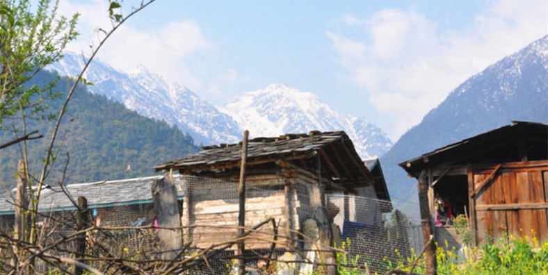 Dongfeng Village in Bingzhongluo, Nujiang