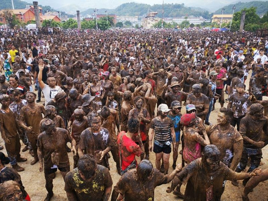 Monihei Carnival in Cangyuan County of Lincang, Yunnan