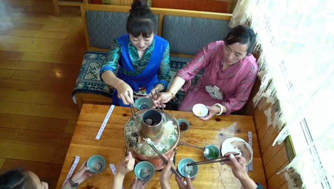 Copper hot pot at the Kawakarpo Tibetan restaurant