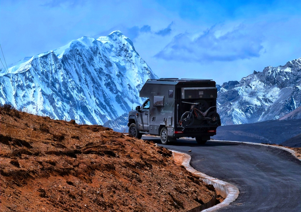 13 Days Northwest Yunnan Three Parallel Rivers RV Self-Driving Tour