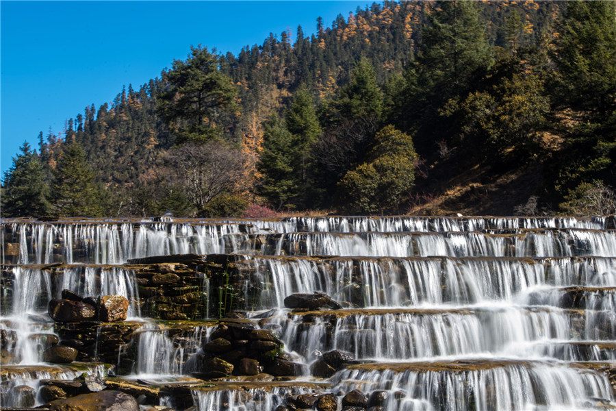 Enchanting view of Pudacuo National Park in Shangri-La, Diqing