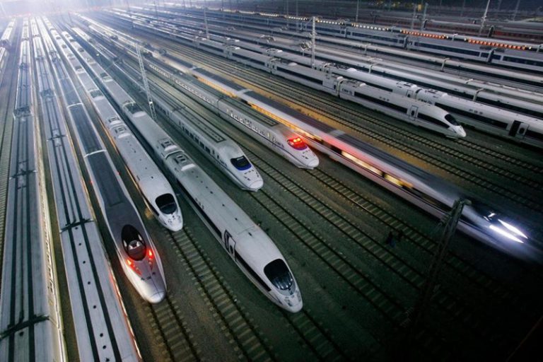 Yunnan High-Speed Train Tour