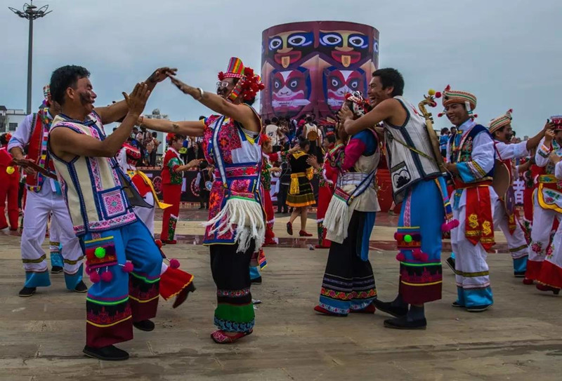 9 Days Yunnan-Guizhou Karst Landform Tour and Ethnic Minorities Discovery