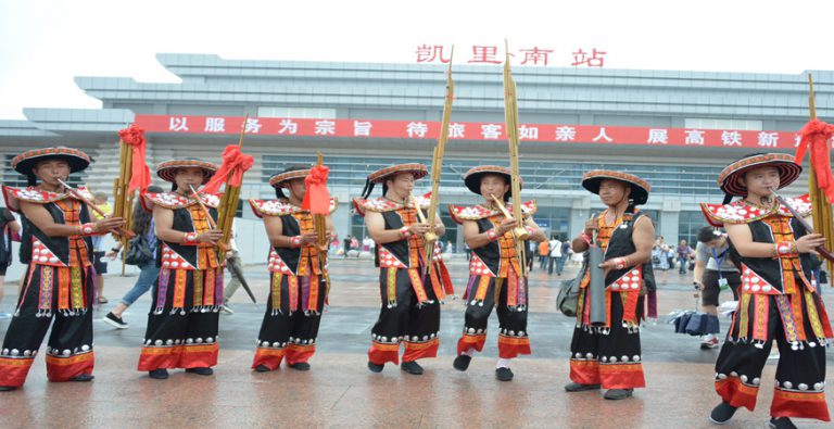 Shanghai-Kunming High-Speed Train Tour