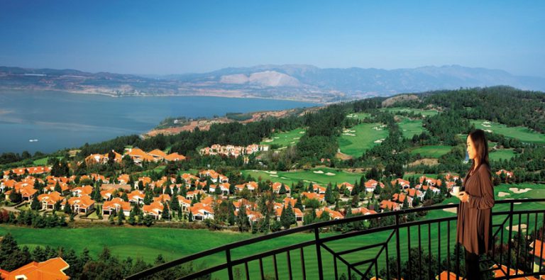 Kunming Spring City Golf & Lake Resort