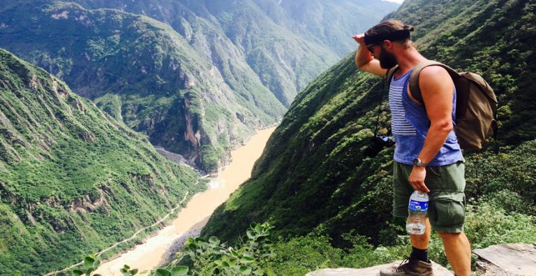 Tiger Leaping Gorge between Lijiang and Shangrila